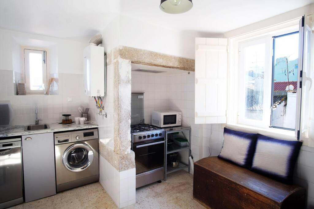 リスボンBh4E-3Br With View In Heart Of Bairro Alto - Brightアパートメント エクステリア 写真